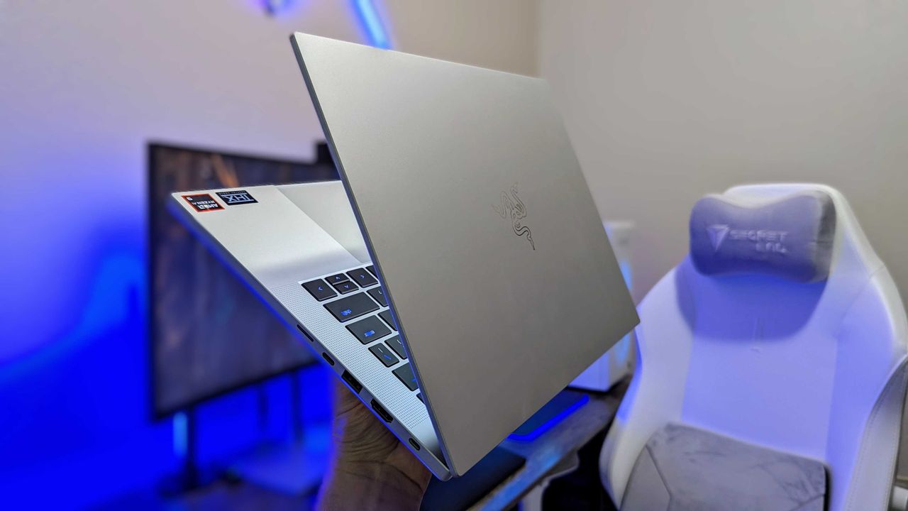 Изображение к статье: Мощный игровой ноутбук Razer Blade 14 стал доступнее: скидка и Borderlands 4 в подарок! - Gaming на MSReview.net
