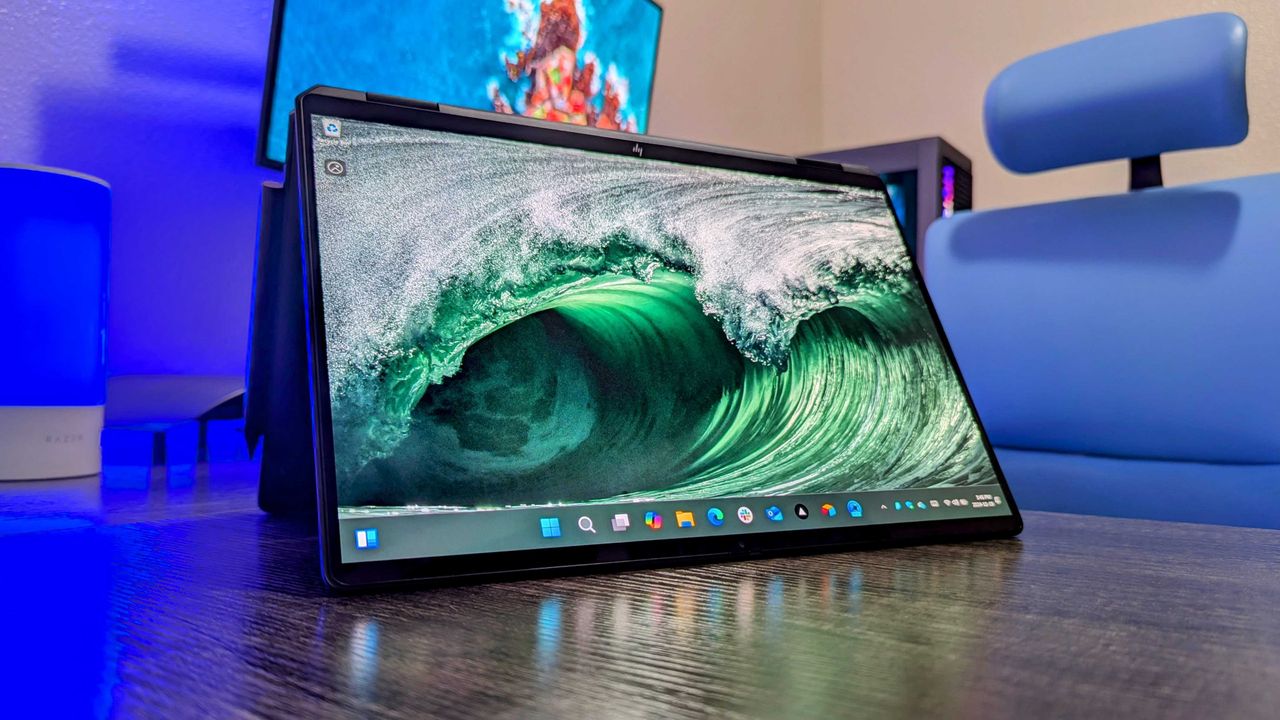 Горячие скидки на ноутбуки HP в Best Buy: мощные AI-компьютеры OmniBook от 549 долларов (примерно 50 000 рублей)