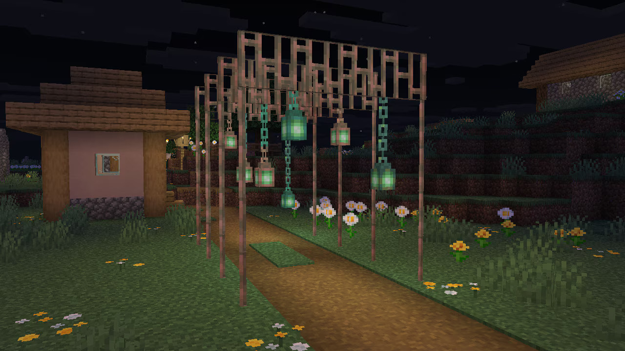 Minecraft Copper Age screenshots of golem and items.