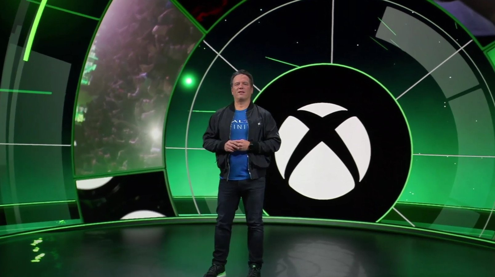 Фил Спенсер на праздновании 20-летия Xbox
