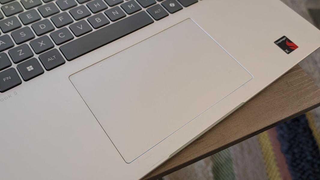 Тачпад HP OmniBook 5