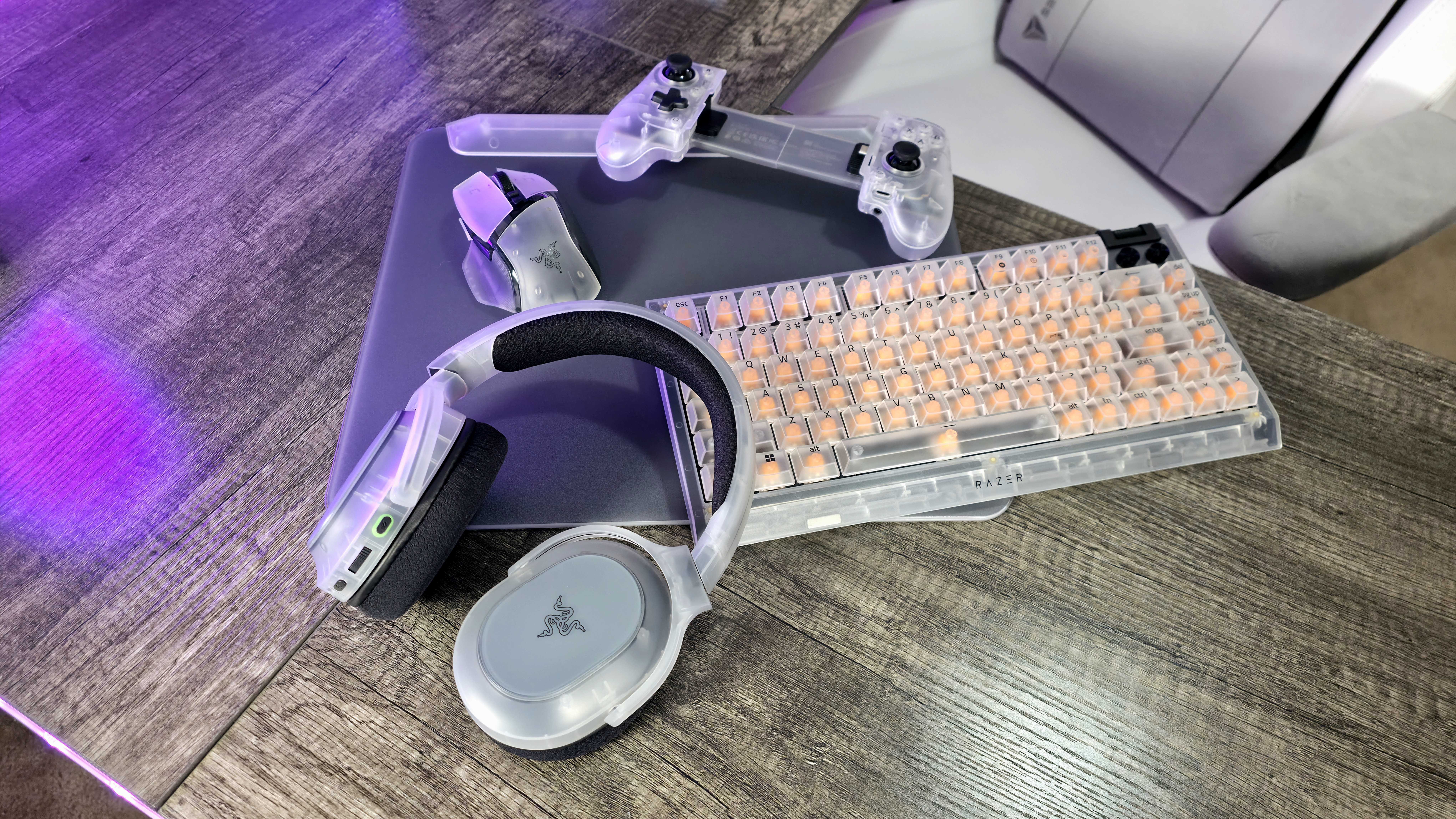 Изображение Razer Phantom White Collection.