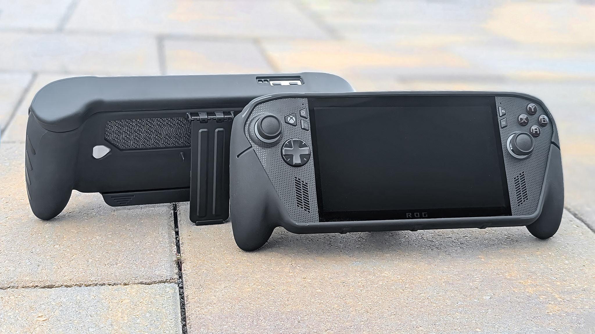 dBrand Killswitch установлен на передней части Xbox Ally X и задней части Xbox Ally.
