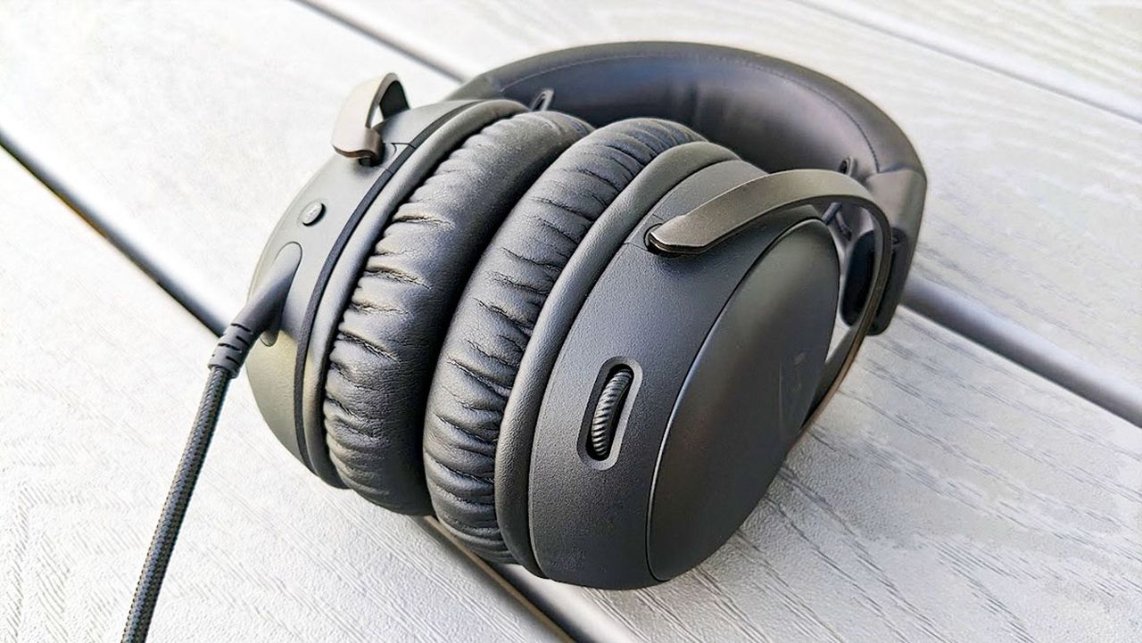 HyperX Cloud III Wired Gaming Headset доступен со скидкой $30 в рамках ранней распродажи к Черной пятнице