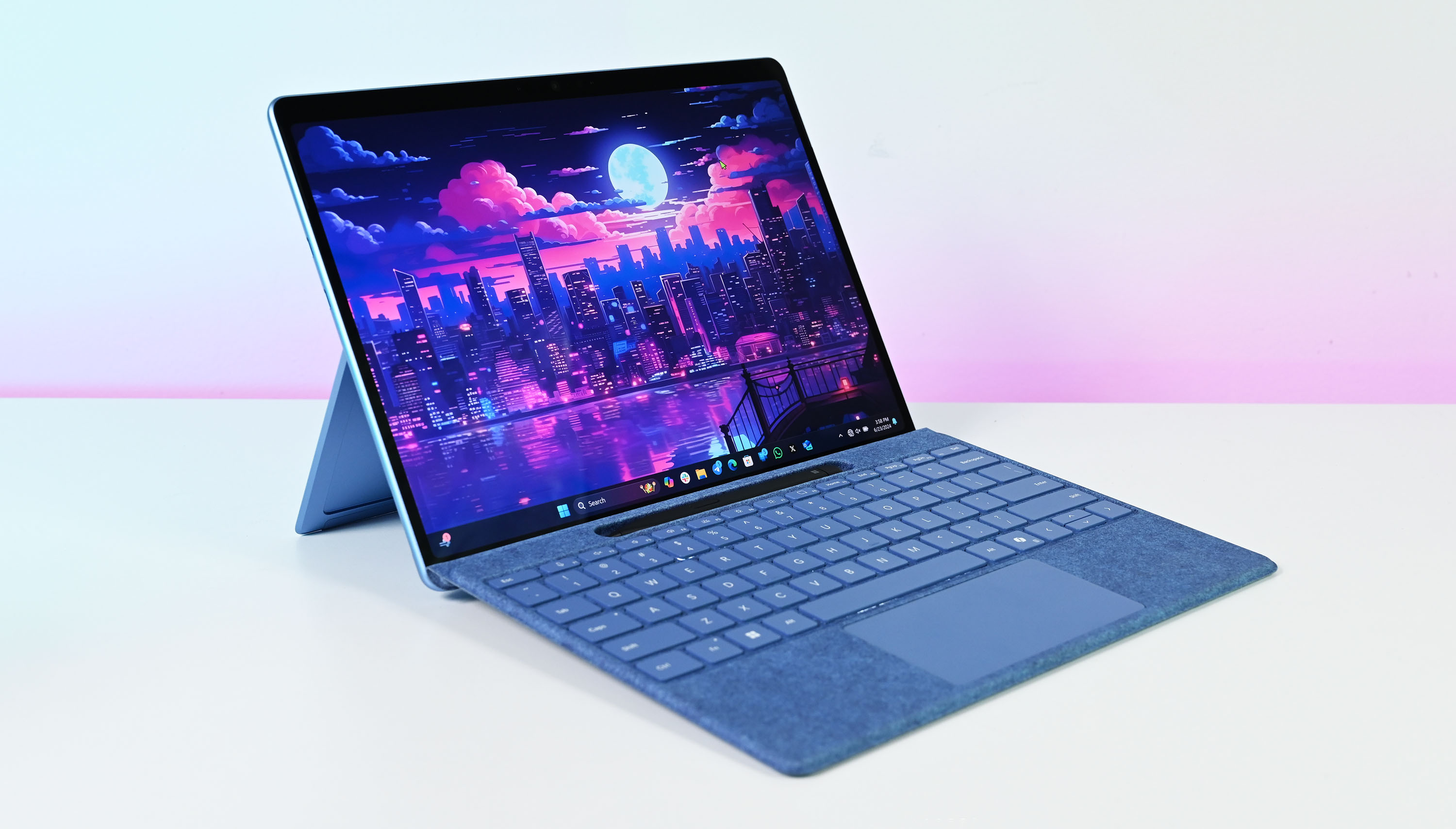 Surface Pro 11 полный вид