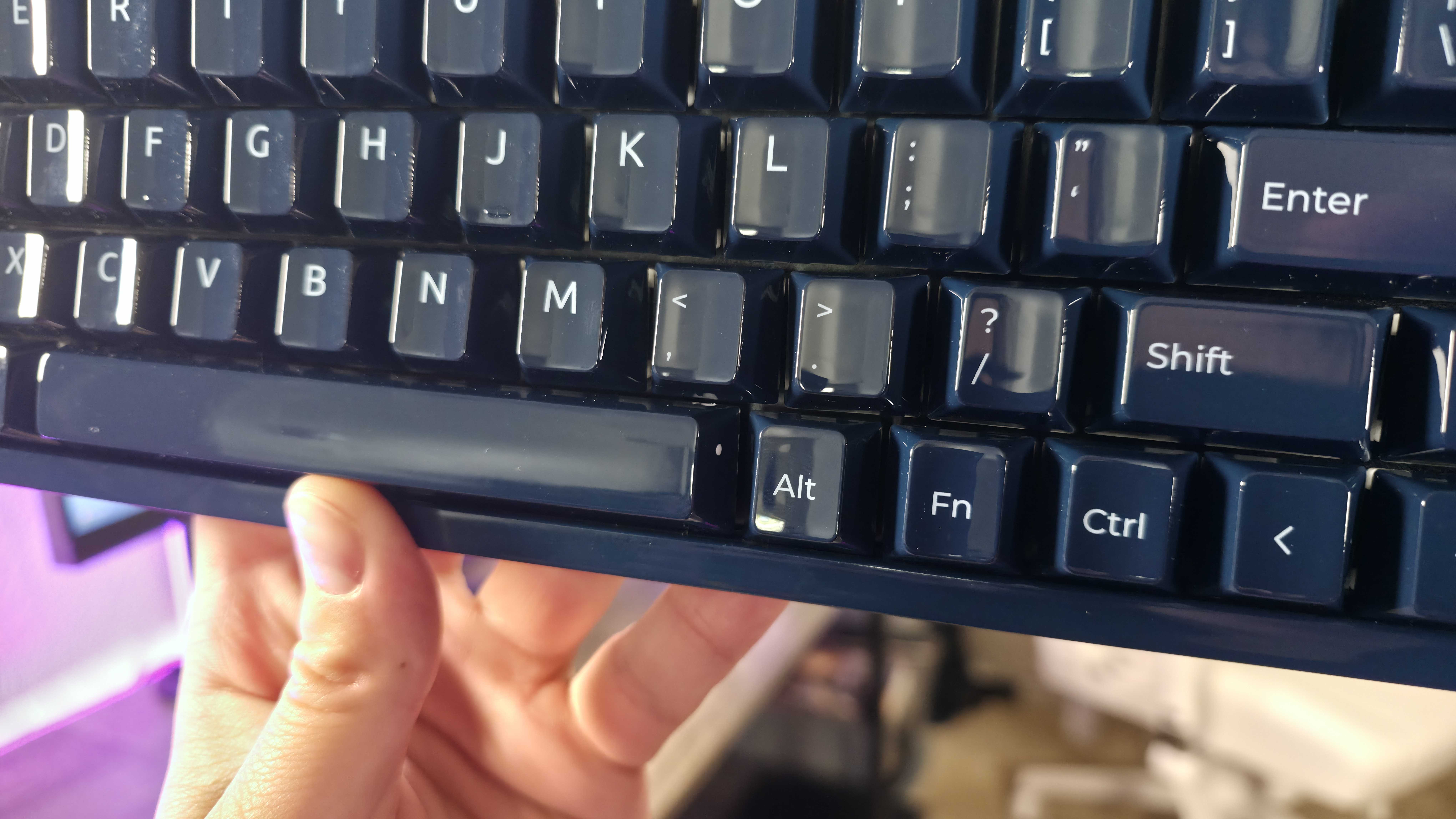 Скол пробела на Q16 HE 8K