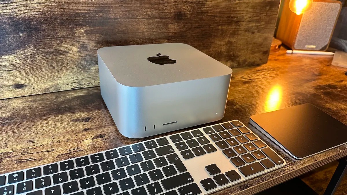 Mac Studio с M2 Ultra