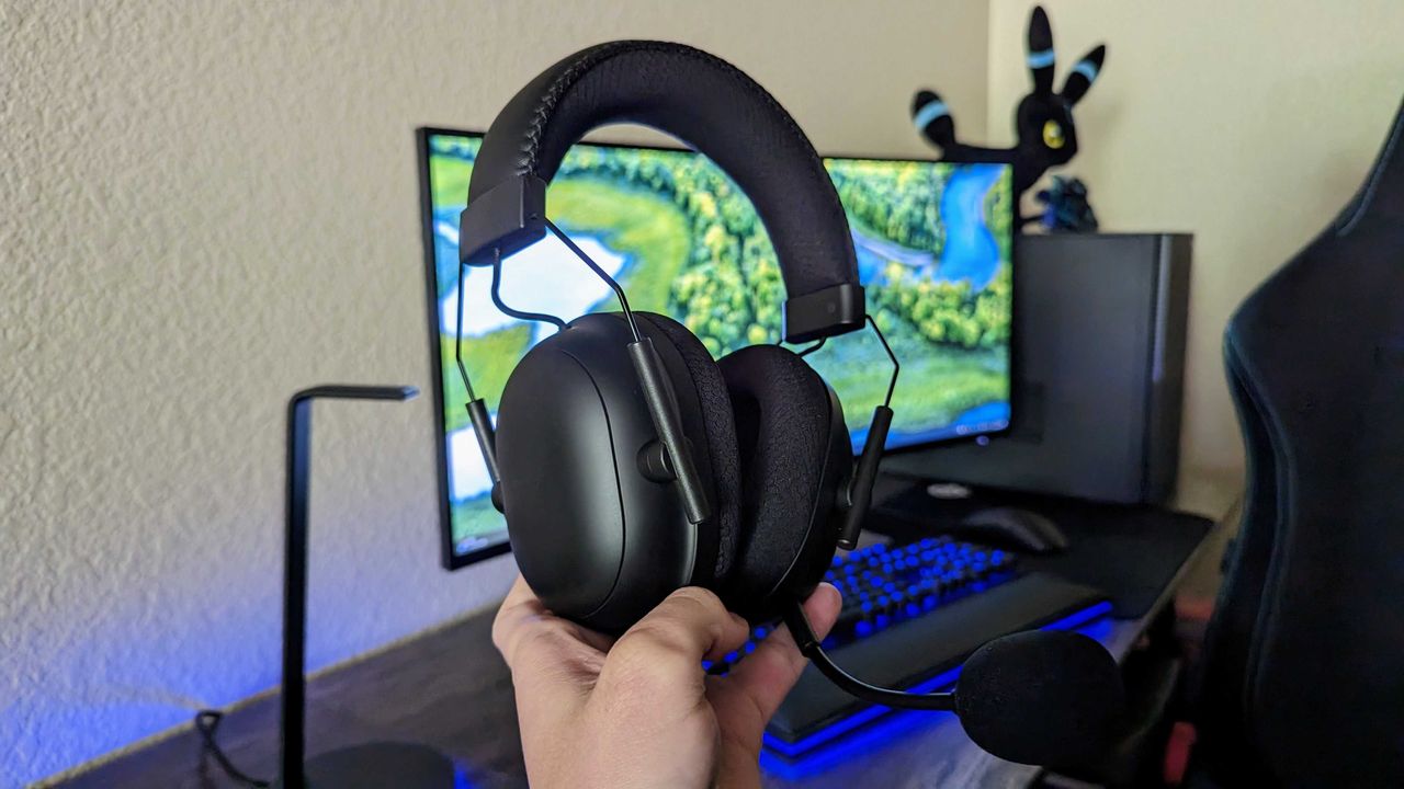 Razer BlackShark V2 Pro (2023): Всё ещё король игровых гарнитур?