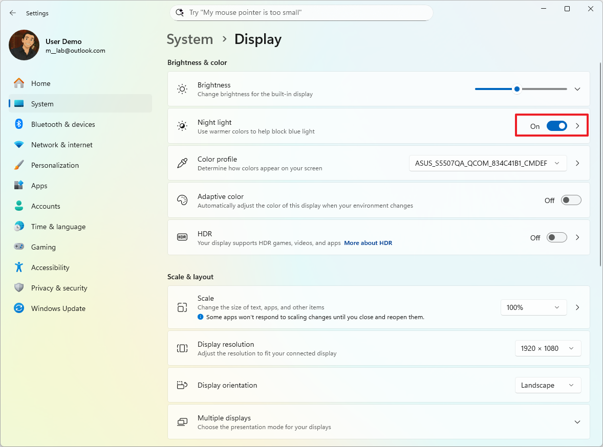 Windows 11 enable Night light