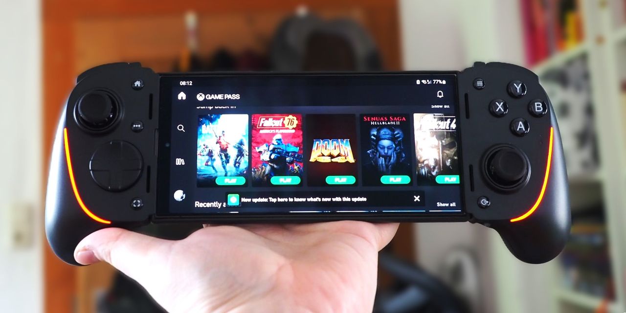 Геймпады Backbone и Razer на Черную пятницу! Теперь мобильный гейминг удобнее!