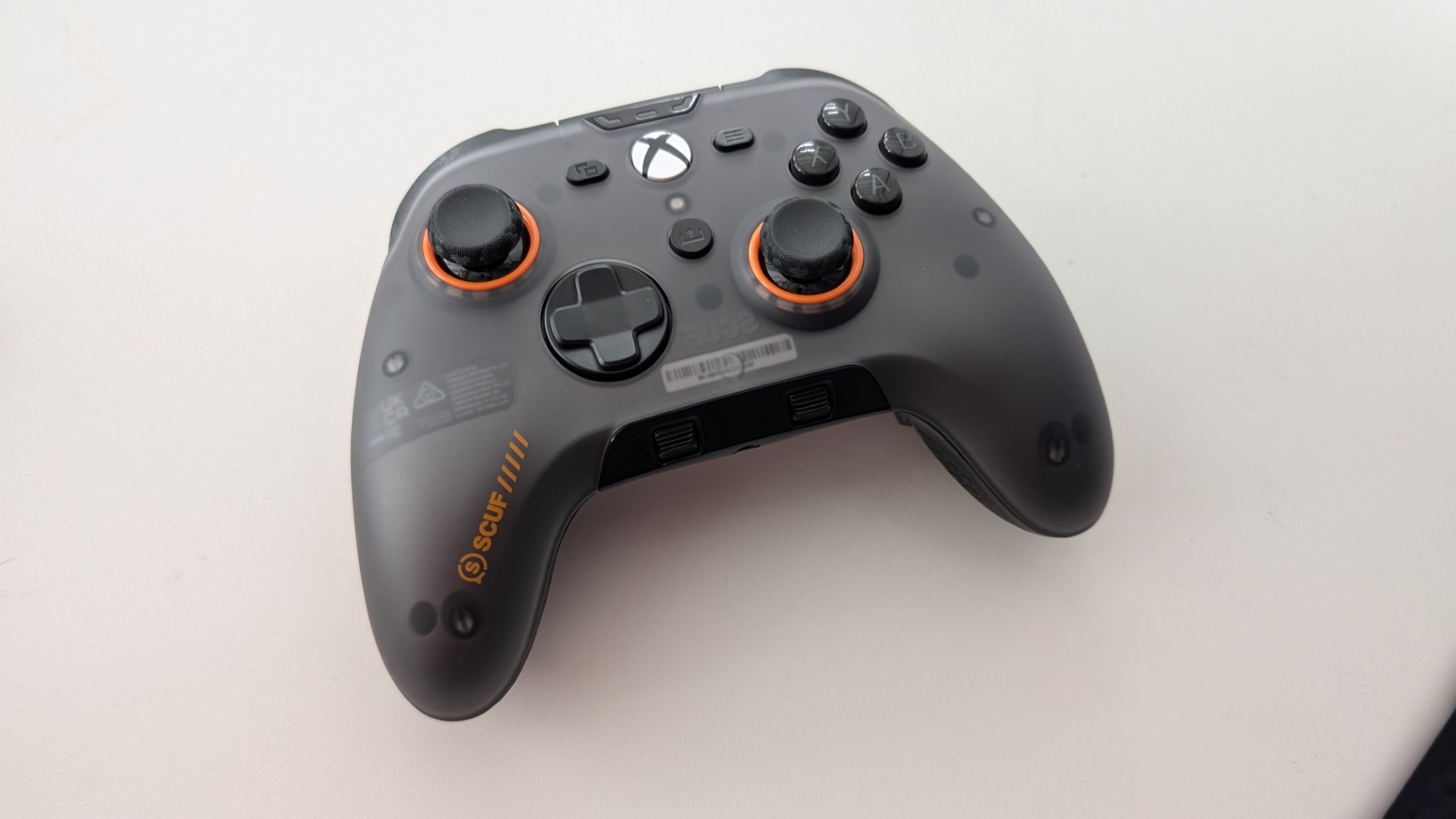SCUF Valor Pro