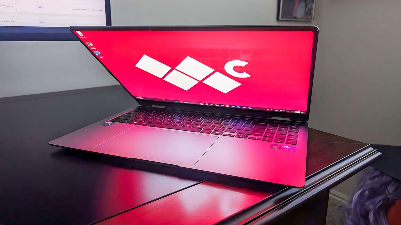 Samsung Galaxy Book5 Pro 360: Черная пятница делает его мечтой!