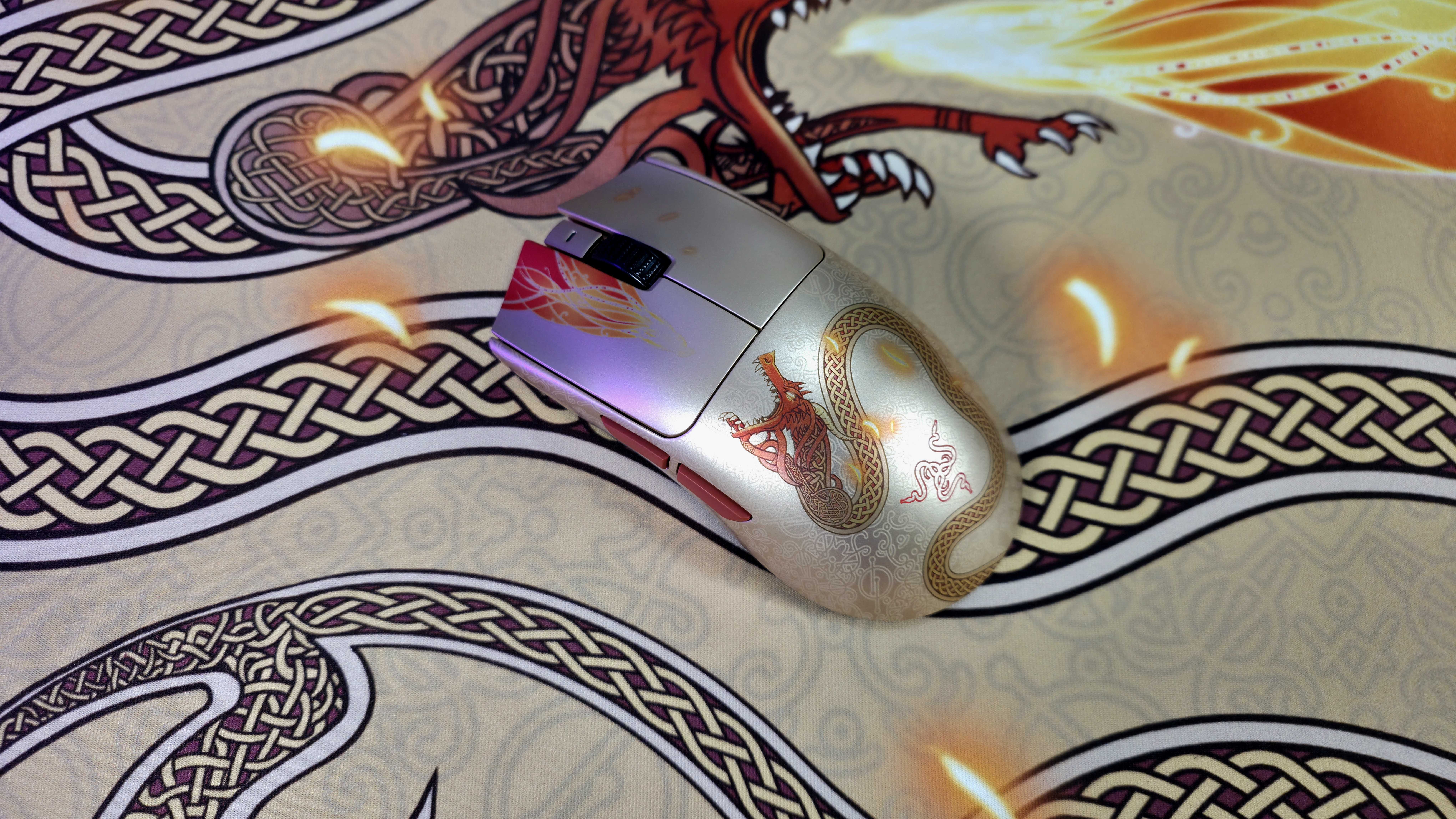 Image of the Razer Counter-Strike 2 Dragon Lore Collection.