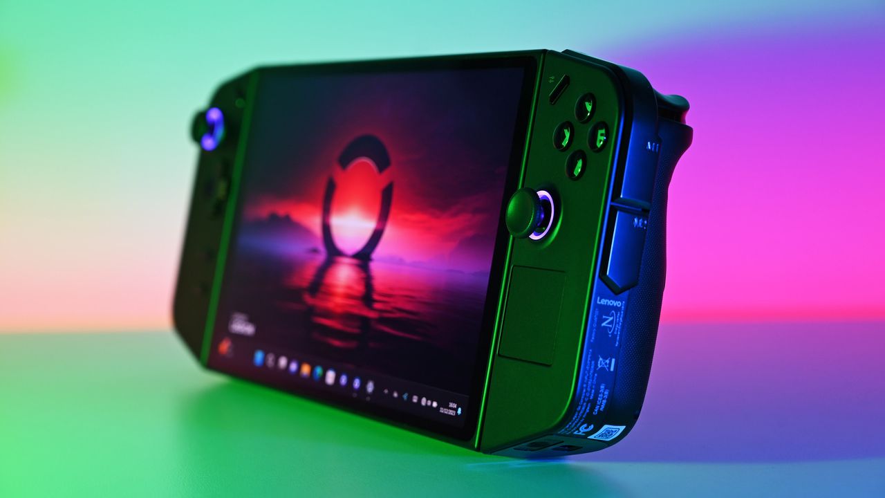 Windows 11 покоряет геймеров Steam, но Windows 10 ещё поборется!