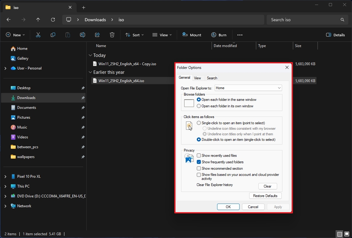 File Explorer Folder Options no dark mode