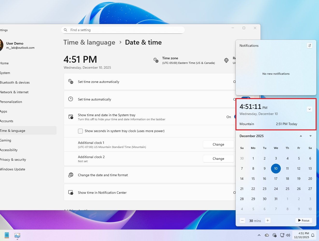 Notification Center with multiple clocks