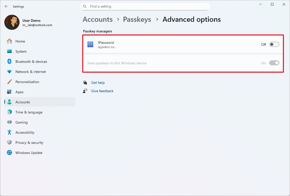 Passkeys with third-party providers support