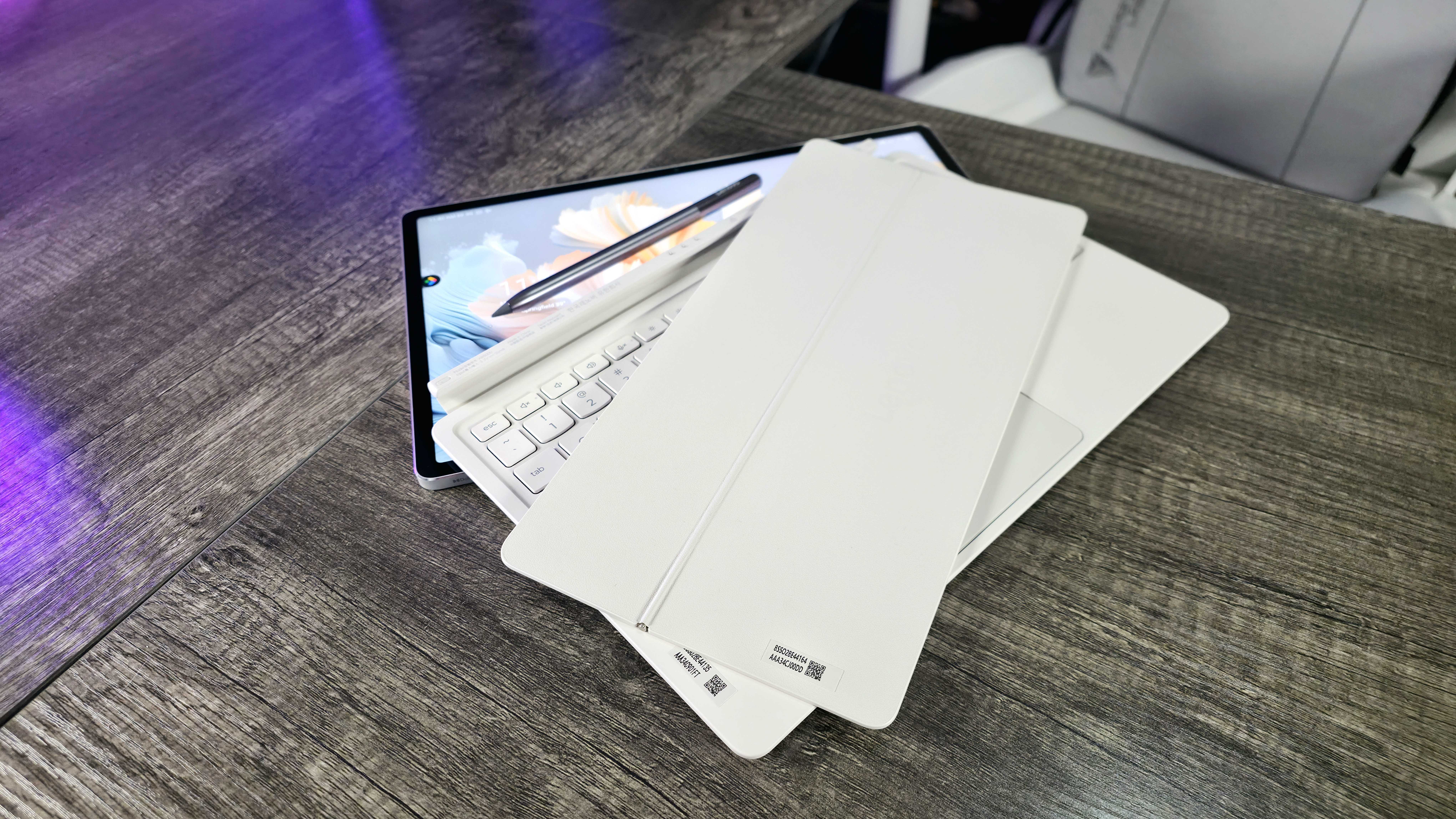 Lenovo Yoga Tab Plus (Gen 1)