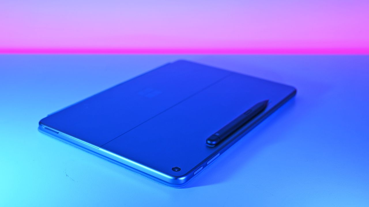 Изображение к статье: Surface Pro с Snapdragon X Plus взлетел на распродажу: хватит для всего, а цена — просто сказка! - Microsoft_surface на MSReview.net