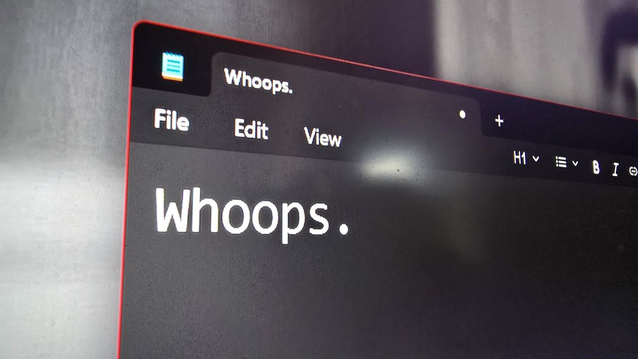 Изображение к статье: Новый Блокнот Windows подставил известного стримера: мгновенный бан за случайность? - Windows 11 на MSReview.net