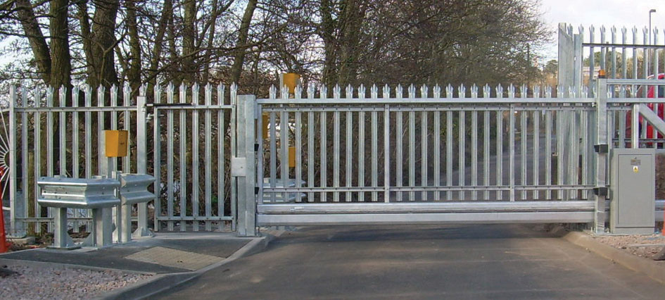 Electric Driveway Gates in Birmingham: Luxury & Security Combined