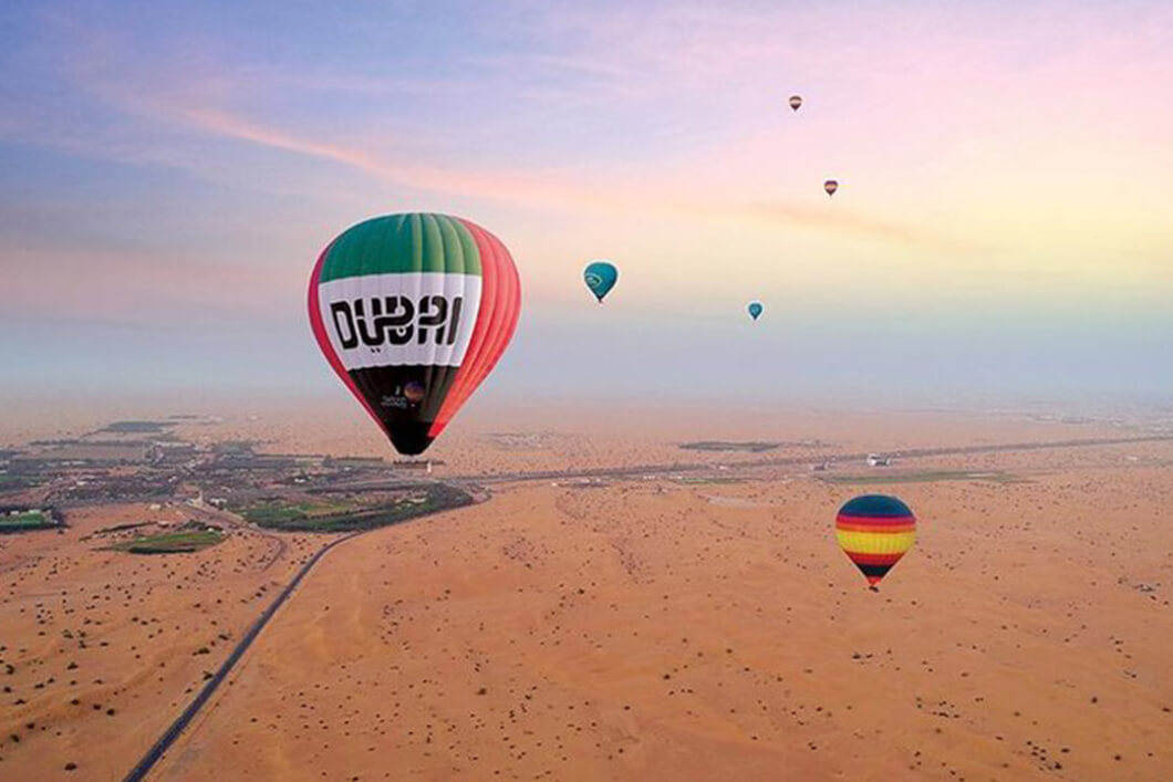 Shared Hot Air Balloon Ride, Vintage Land Rover & Breakfast