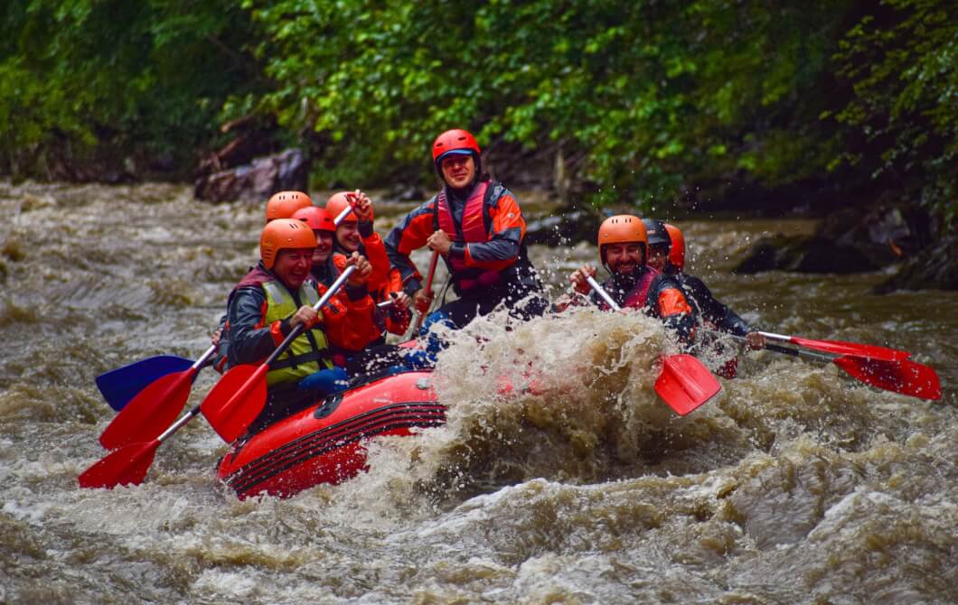 Rafting în Bucovina – Aventură pe Râul Bistrița
