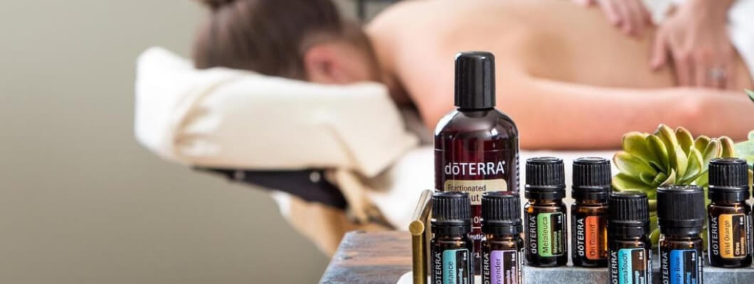 Masaj AROMATOUCH cu uleiuri esențiale doTERRA