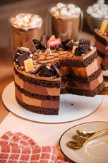 Cutter &Squidge’s Chocolate Cake 8"