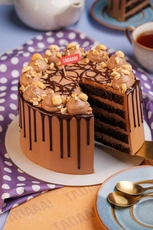 Cutter &Squidge’s Hazelnut Cake 