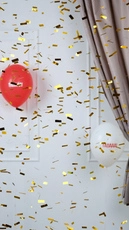 Gold Confetti Poppers