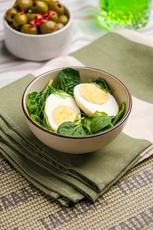 Boiled Egg and Spinach Pot