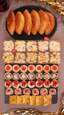 Canapés & Mini Salad Cups Selection