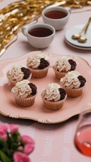 Vanilla & Chocolate Frosted Cupcakes