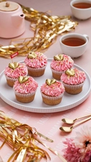 Gold Heart Cupcakes
