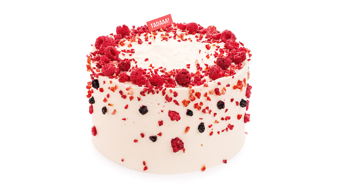 Berry Sprinkle Cake