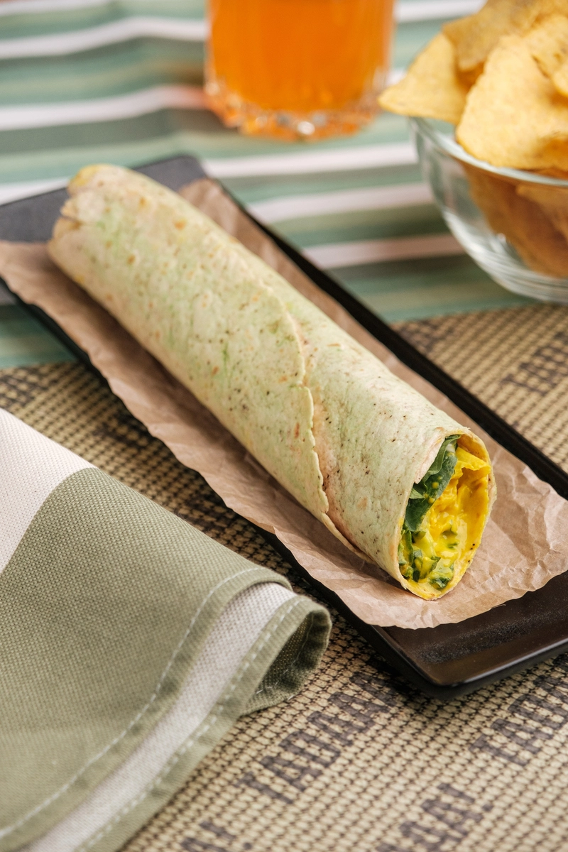 Masala Chickpea with Mango Chutney Wrap