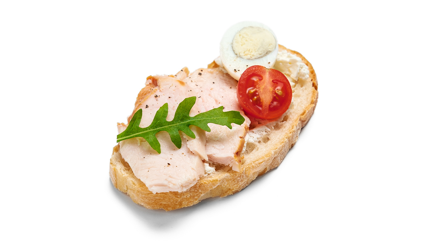 Smoked Chicken and Quail Egg Mini Bruschetta 