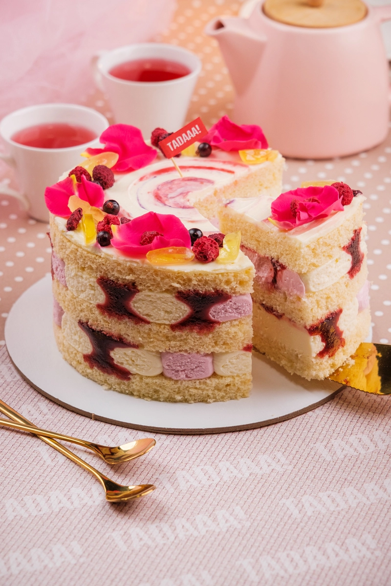 Cutter &Squidge’s Vegan Blueberry Lemon Cheesecake 