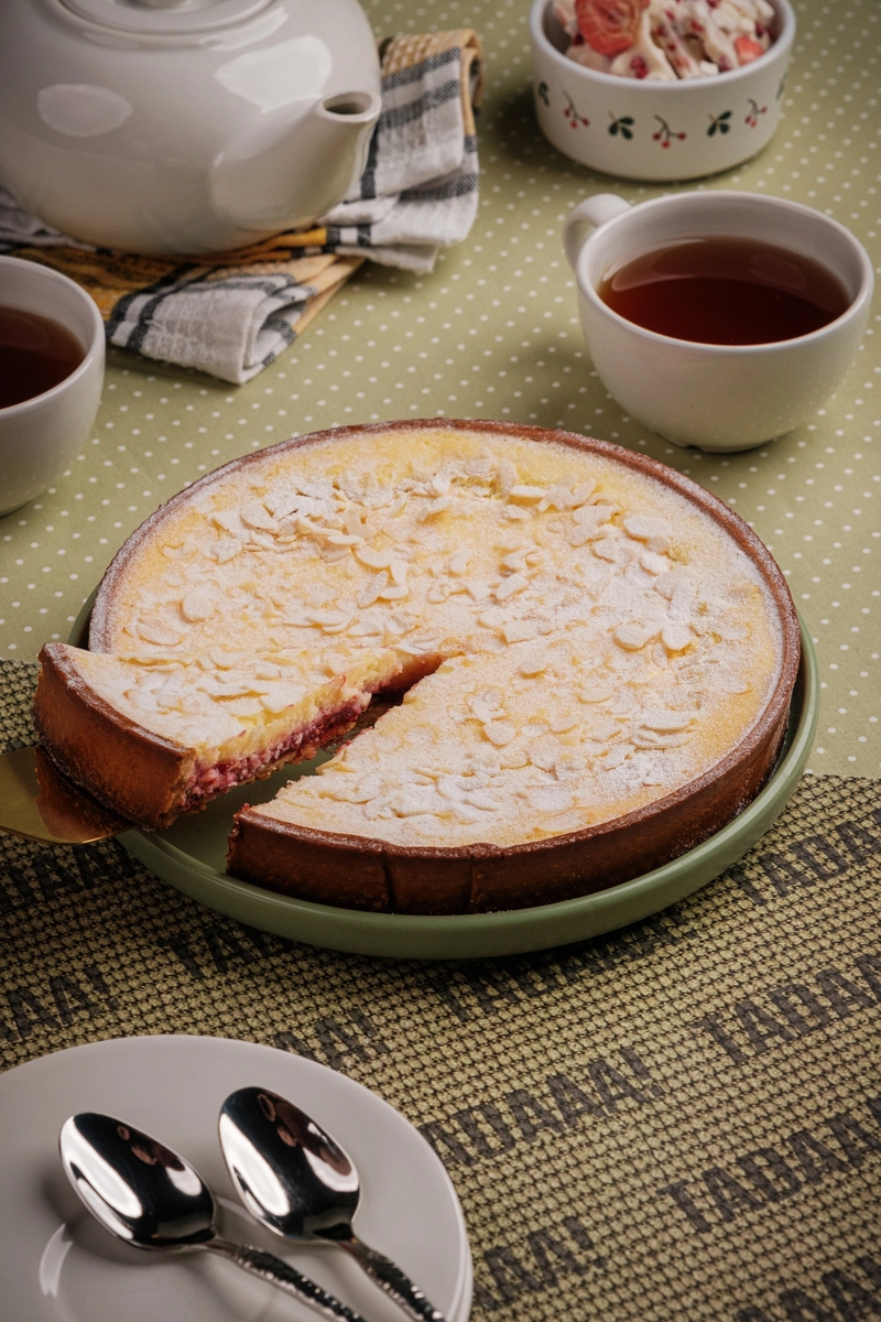 Bakewell 10" Tart