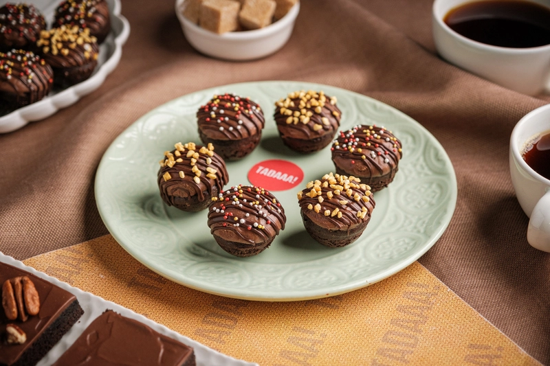 Cutter & Squidge Vegan Mini Cupcakes