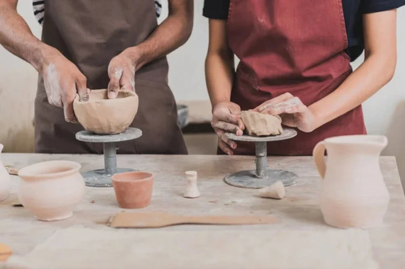 Hand-building Pottery Workshop 