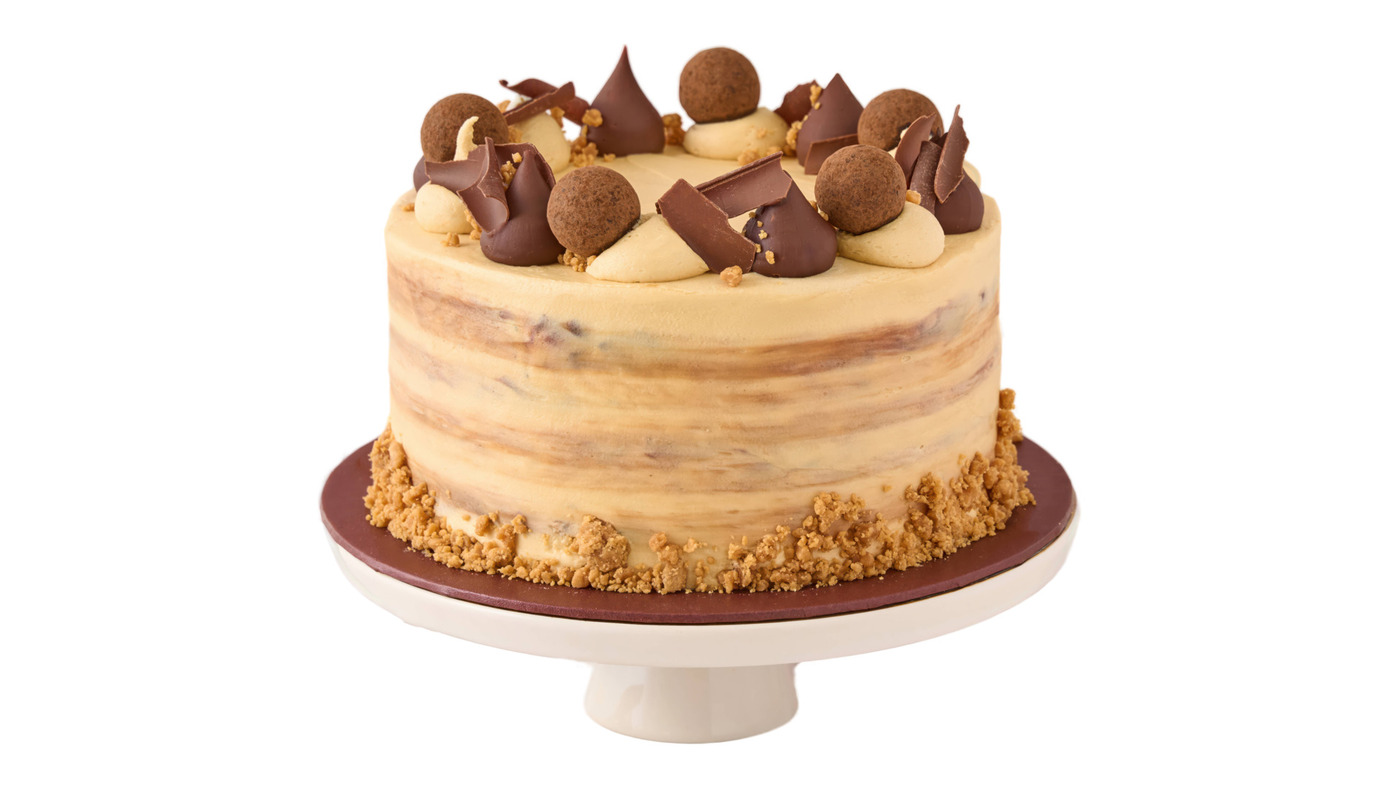 Salted Caramel Cake