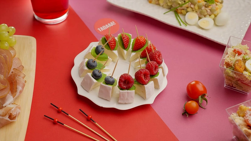 Camembert Cheese Bites with Seasonal Berries