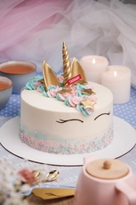 Unicorn Sponge Cake