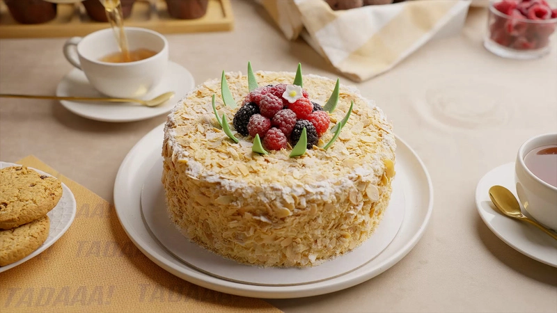 Pastry Cake with Vanilla Cream - Napoleon Cake