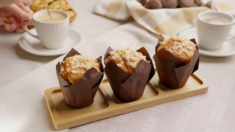 La Boulangerie Apricot Tulip Muffin