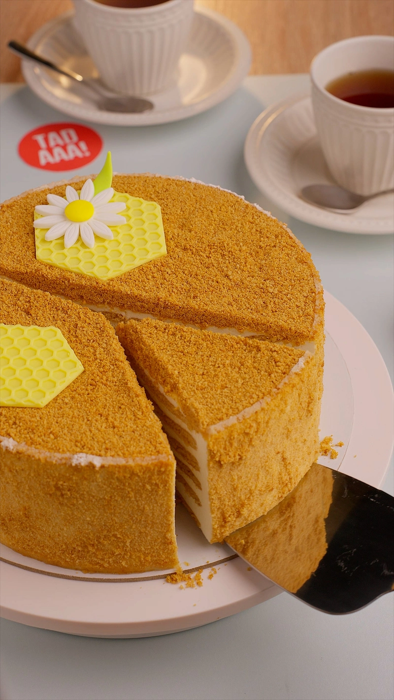 Zemallow Honeycomb Medovik Cake