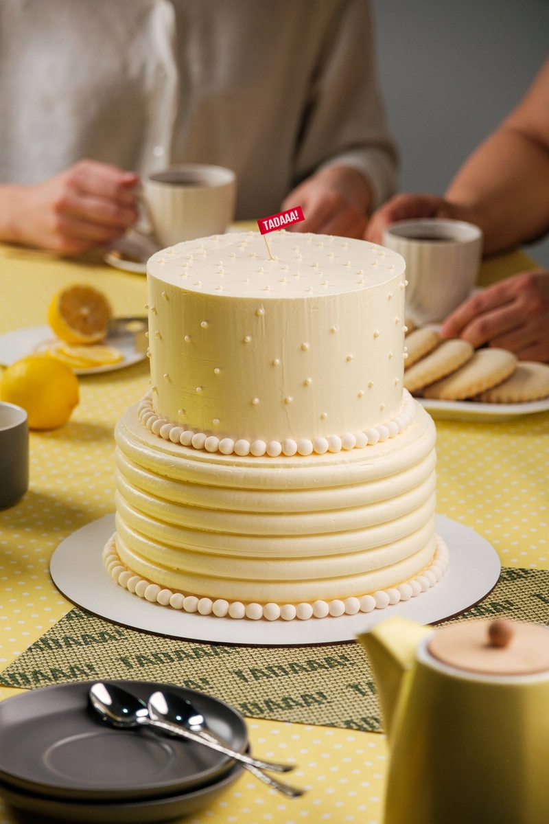 Pearl Lemon Tier Cake
