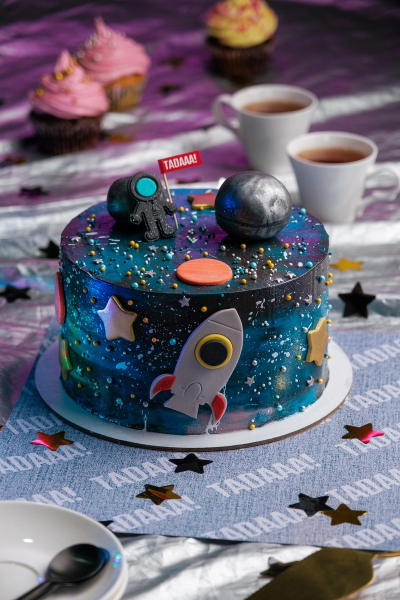 Space Vanilla Cake